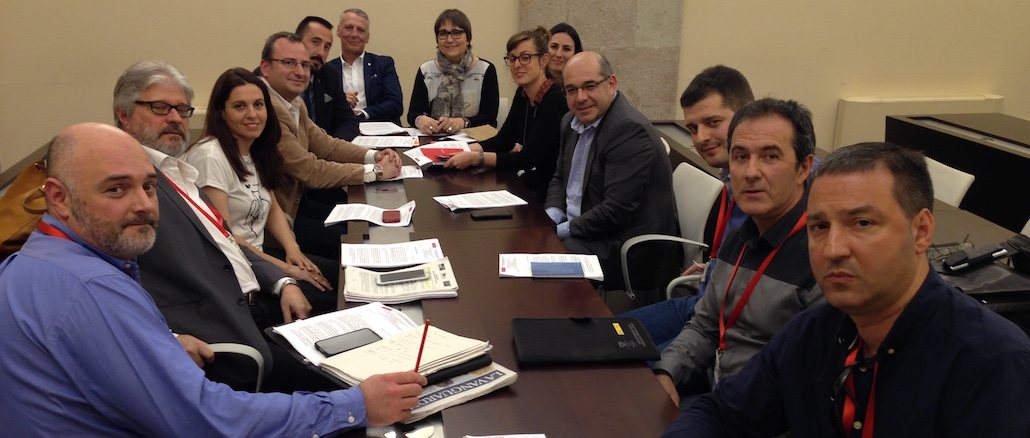 Segona reunió al Parlament de Catalunya amb tots els grups parlamentaris per tirar endavant la llei de segona activitat